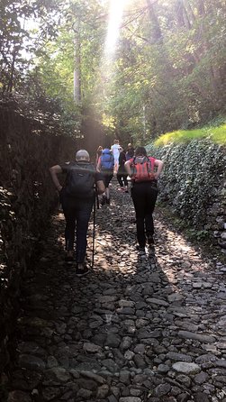HIKING TOUR: VARENNA, Castle of VEZIO Villa MONASTERO, FIUMELATTE - Castello di Vezio: a hilltop castle and views toward Bellagio and Menaggio