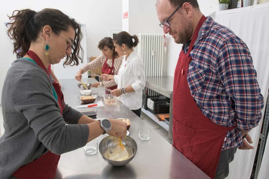International aperitif + cooking class in Italian - The kitchen rules that make it feel authentic