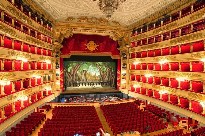 La Scala Theatre and Museum guided experience - Stop 1: Museo Teatrale alla Scala, where the building becomes a character