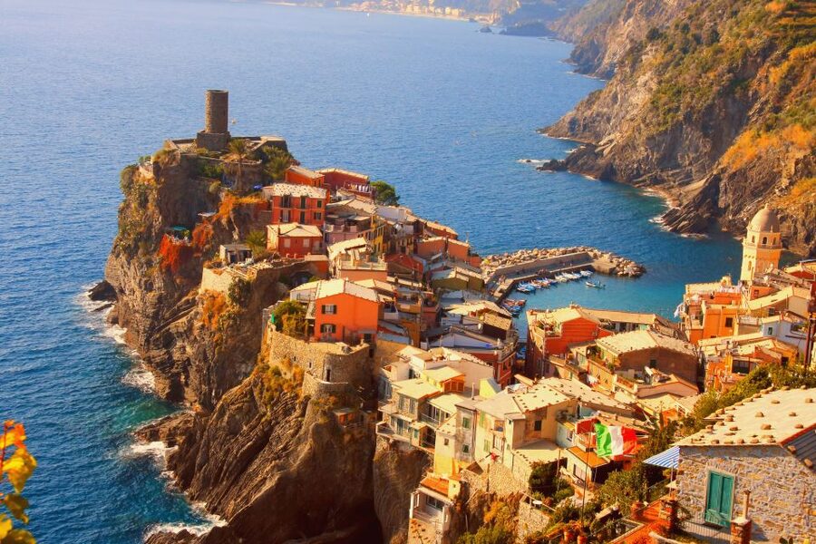 La Spezia: Cinque Terre Guided Hiking Tour - Pacing, safety, and what to pack for the steep parts