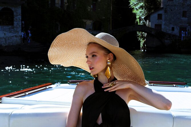 Lake Como: 2-Hour Luxury Speedboat Private Tour - What makes the captain matter, and how to get the most photos