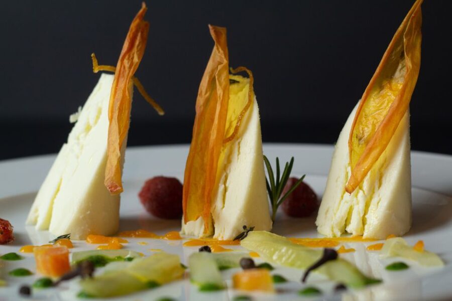 Lake Como: Cheese Factory Tour and Tasting in Valsassina - Pairing wine, compotes, and honey with how you taste