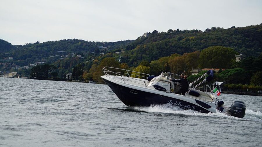 Lake Como: Dreamer Private Tour 1 hour Eolo boat - Price and value: $351.18 per group up to 6