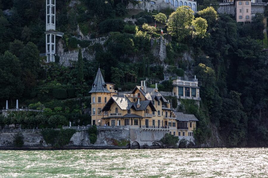 Lake Como: Exclusive Boat Tour - What to bring, and what to expect onboard