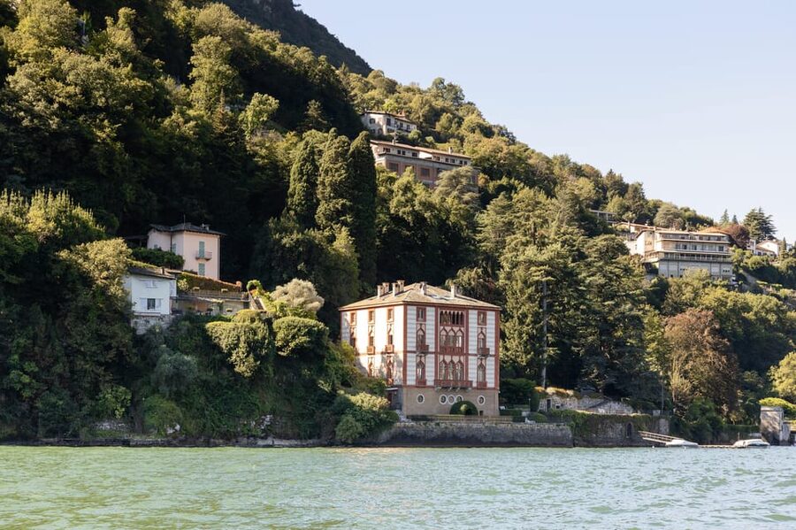 Lake Como: Exclusive Boat Tour - Sant’Agostino Pier to the villa belt, how the timing feels