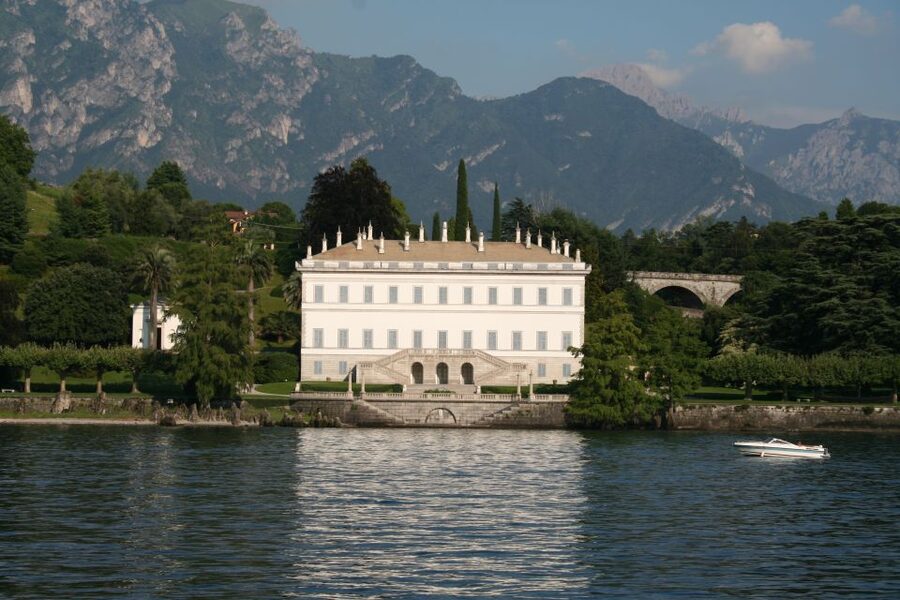 Lake Como: Highlights Tour with a Local by Private Car - Villa del Balbianello and the Star Wars Scene