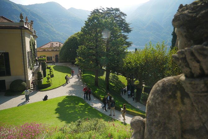 Lake Como Highlights - Villa Balbianello & Bellagio exclusive full-day tour - First Stop: Piazza Cavour, Como, and the “what to do next” briefing