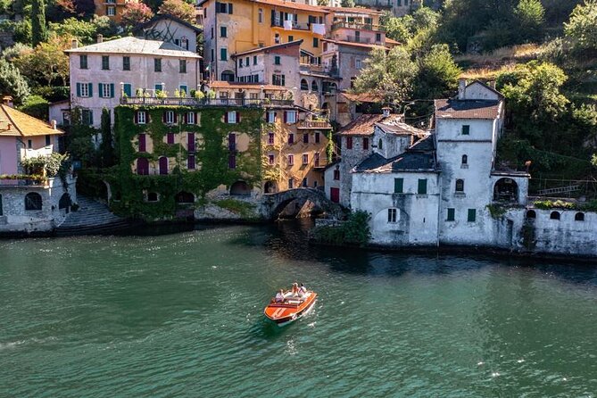 Lake Como Private Classic Speedboat Tour - Tremozza and Villa Carlotta: shoreline beauty with a garden-town feel