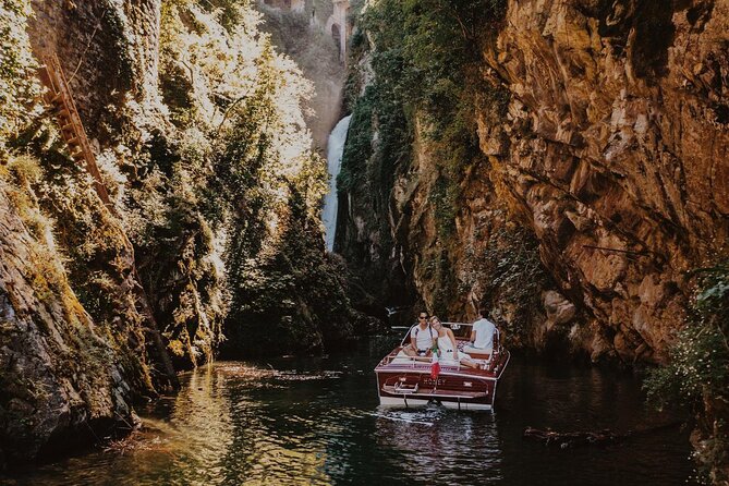 Lake Como Private Classic Speedboat Tour - The ride experience itself: smooth, fast, and designed for photos