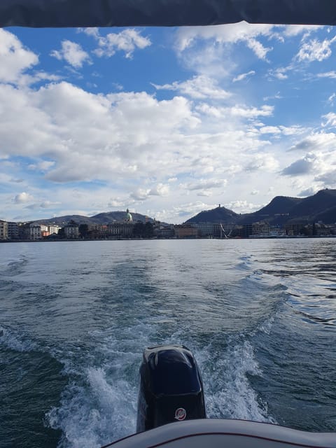Lake Como Rent: 1-Hour Boat Rent Without License - Practical packing tips so your hour goes smoothly