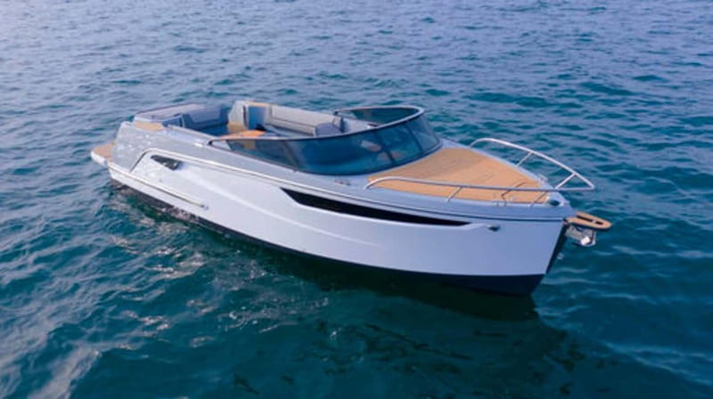 Lake Como: Shared Group or Private Boat Tour - Why this boat tour feels like the “real” Lake Como day