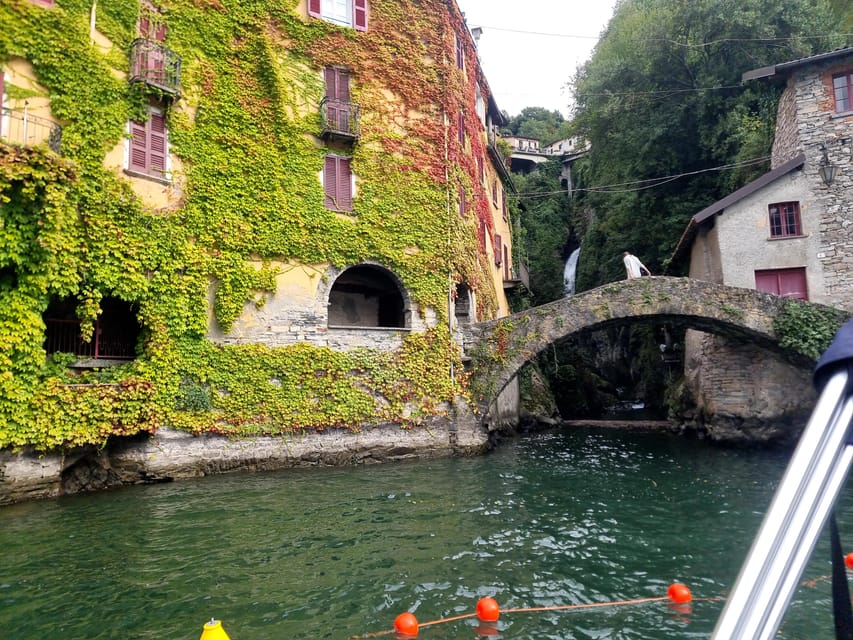 Lake Como: Shared or Private 2 Hours Boat Tour with Aperitif - Aperitif on board: prosecco plus local nibbles, with real rules
