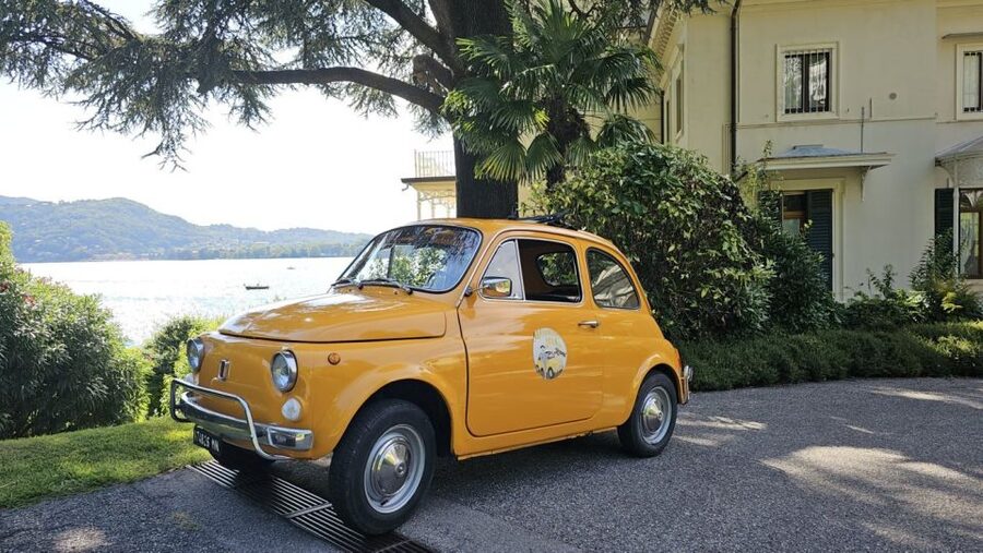 Lake Como: Vintage Fiat 500 Rental - Manual Transmission Reality and City-Drive Tips