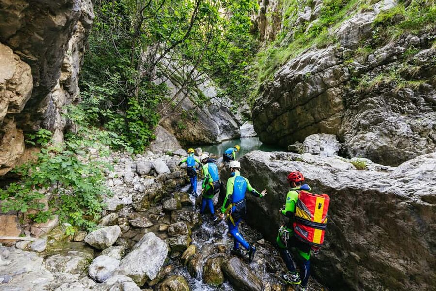 Lake Garda: Family Friendly Canyoning Tour - Why this Lake Garda canyoning tour feels right for families
