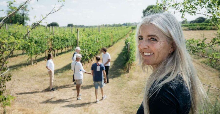Lake Garda: Vineyard Tour and 6 wine Tasting - The Vineyard Walk With Giovanna: Terroir You Can Actually See