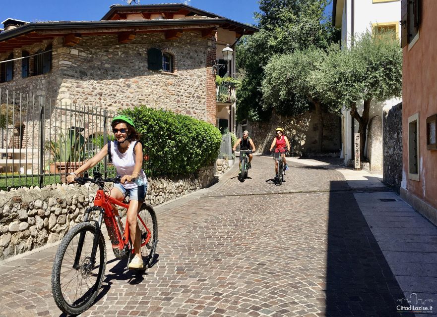Lazise: Bike Tour and Wine Tasting - Winery stop in the Bardolino region: tasting 2 to 3 wines with cold cuts and cheese