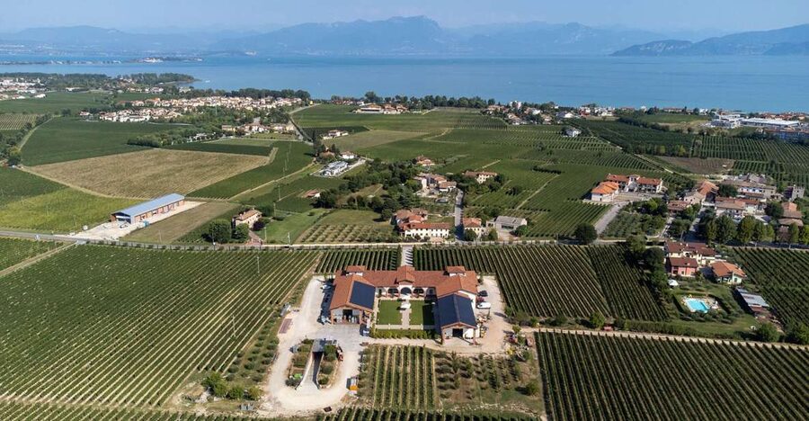 Le Morette, Il Lago e La Cucina - The Le Morette, Il Lago e La Cucina Idea: Wine, Lake, and Food All in One Loop