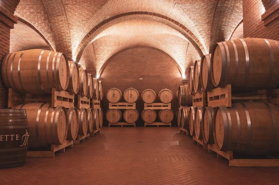 Le Morette, Il Lago e La Cucina - The Winery Tour (45 Minutes) and How It Changes Your Tasting