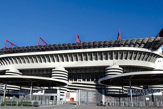 Luxury private Transfer from Milan center to Malpensa Airport - Door-to-Door Milan Pickup That Actually Saves Time