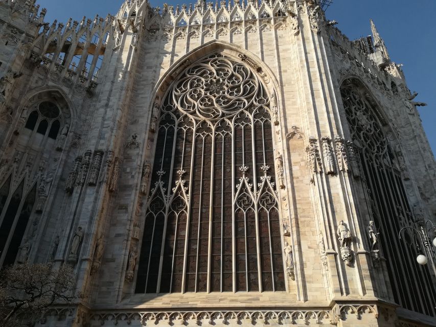 Milan: 4-Hour Art and History Private Walking Tour - Meeting at Galleria Vittorio Emanuele II, Then Staying in the Action