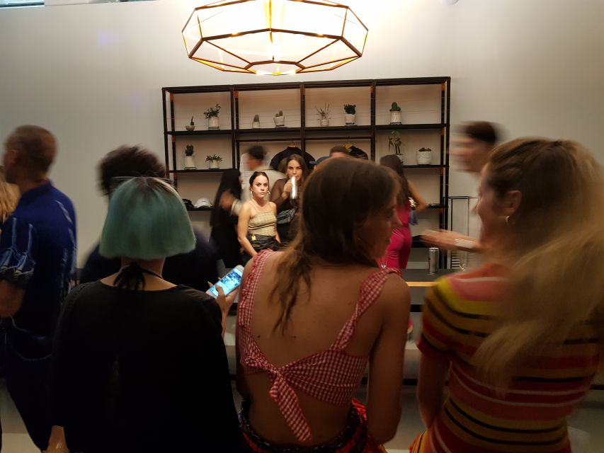Milan: Bar-Hopping Tour with Welcome Drink - What the Guide Actually Does for You