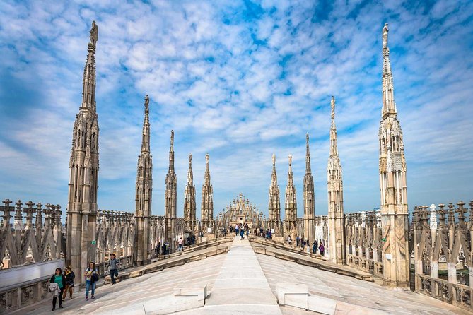 Milan: Best of Skip-the-Line Duomo Rooftops Guided Tour - Duomo rooftop in one hour, what makes this tour worth your time