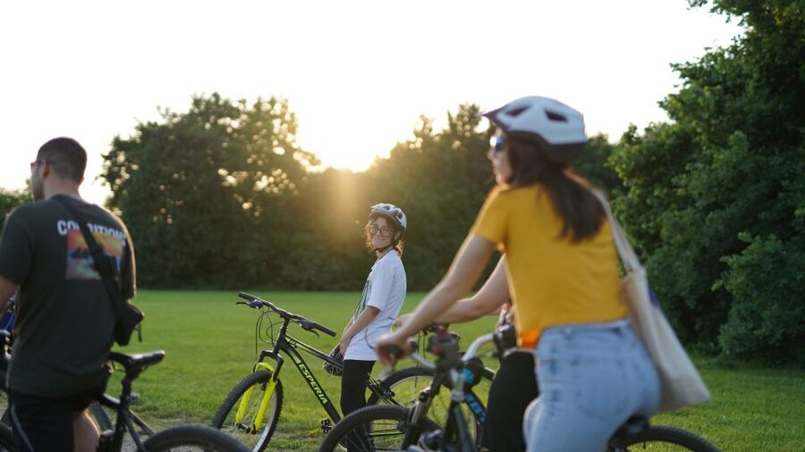 Milan: Bike Tour with Picnic on the turtle lake - Why This Milan Bike Tour Feels Like Two Different Cities