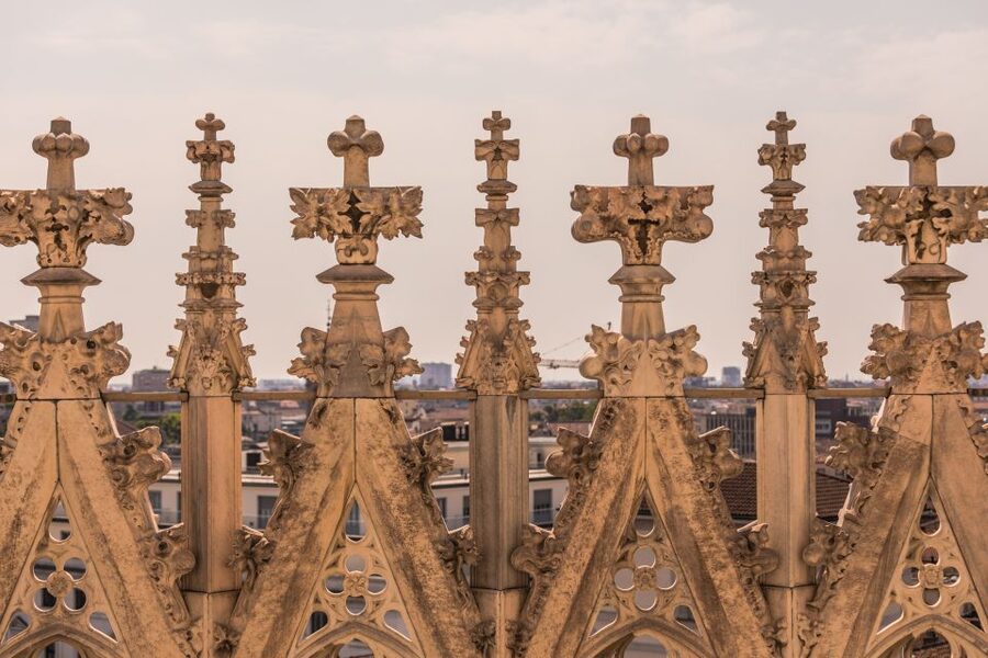 Milan: Cathedral Rooftop Tour - The 18th-century virtual square moment