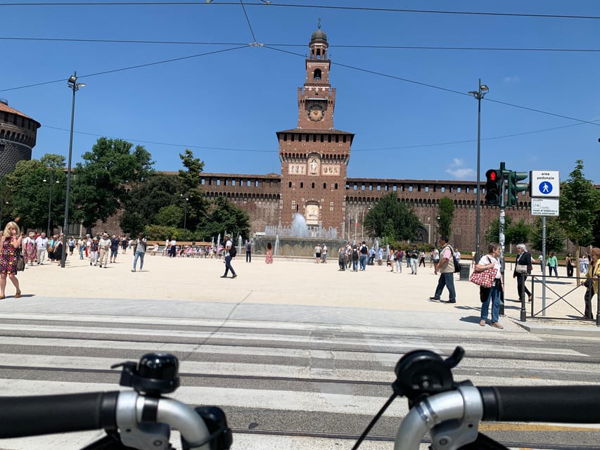 Milan: City Highlights Bike Tour - Sforza Castle: Why This Stop Is a Favorite