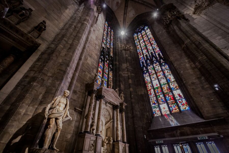 Milan Duomo and Rooftop 2-Hour Guided Tour - Dress code, security rules, and what can trip you up