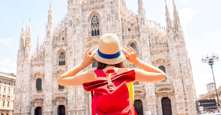 Milan: Duomo and Terraces Private Guided Tour - Private Duomo kickoff: meet, enter fast, and get oriented