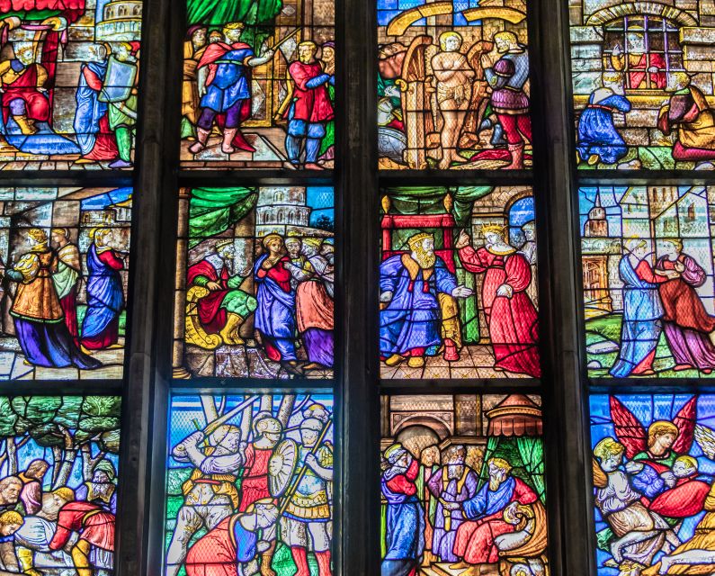Milan Duomo Cathedral Tour - The dress code reality check, and the on-site solution