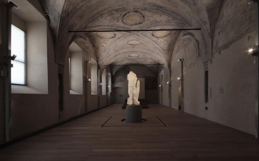 Milan: Duomo, Sforza Castle, and Pieta Guided Tour - Palazzo Marino Stop: A Quick Hit of Civic Milan