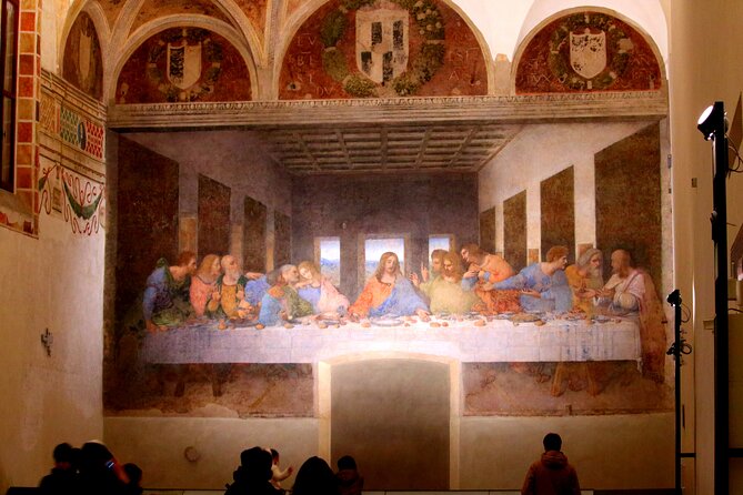 Milan Duomo & The Last Supper Skip-the-Line Small Group Tour - The Duomo Di Milano stop: skip the line and learn how the building tells time