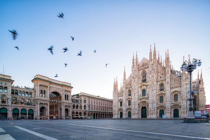 Milan: Exclusive Access with Last Supper visit & Guided Tour - Earphones and group flow: how it feels with others