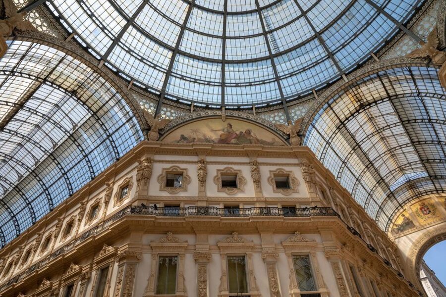 Milan: Express Walk with a Local in 90 minutes - Fashion districts on foot, not in theory