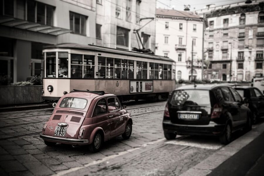 Milan: Fast Tour by Vintage Red Fiat 500 (30 mins, no stop) - Key things to know before you go