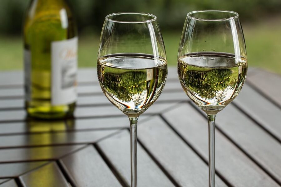 Milan: Food and Wine Experience - Where you meet, and why timing is non-negotiable