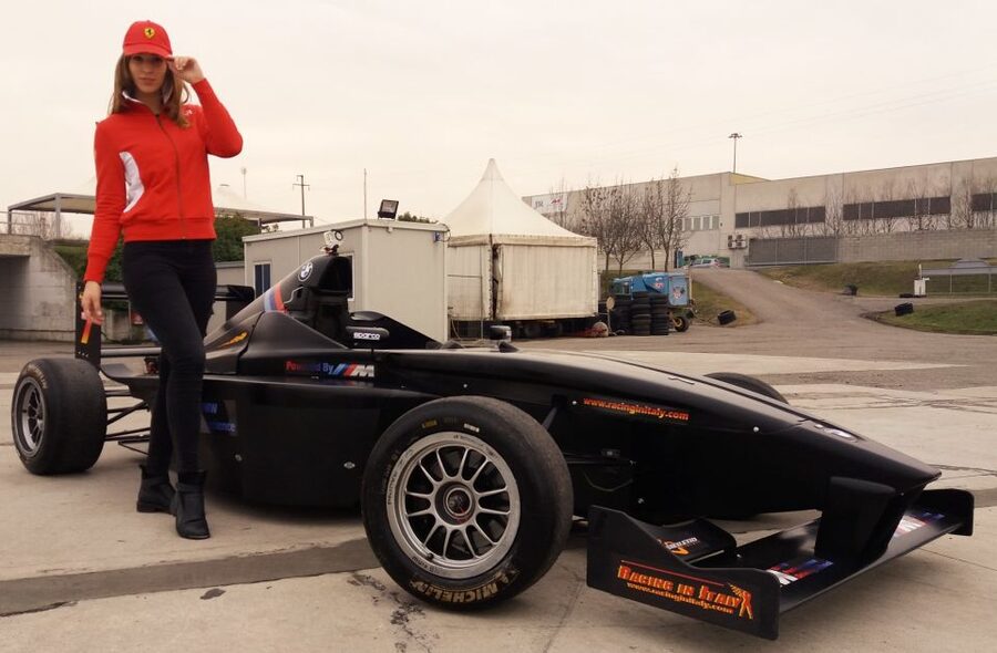 Milan: Formula BMW & Ferrari Race Course Driving Experience - Languages, what you need to bring, and the small practical stuff that saves time