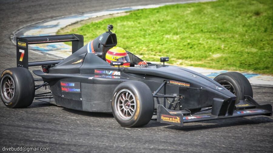 Milan: Formula BMW & Ferrari Race Course Driving Experience - Price and value: what you pay for, and what you do not