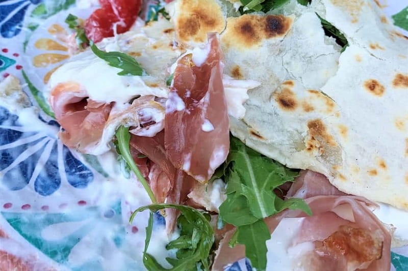 Milan: Guided Food Tour with Tastings - Colonne di San Lorenzo and Santa Maria delle Grazie: Food With Actual Milan Context