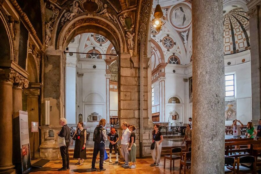 Milan: Guided Tour of Leonardo da Vinci's 'The Last Supper' - Meeting Santa Maria delle Grazie: the ID check part that matters