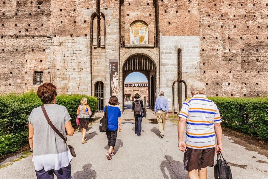 Milan: Guided Walking Tour & Last Supper Visit with Ticket - How Fast-Track Tickets Change Your Last Supper Game