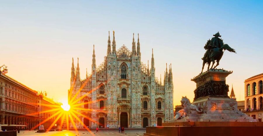 Milan: Guided Walking Tour with Duomo and the Last Supper - Milan power combo: Duomo, Last Supper, and more in one 6-hour loop