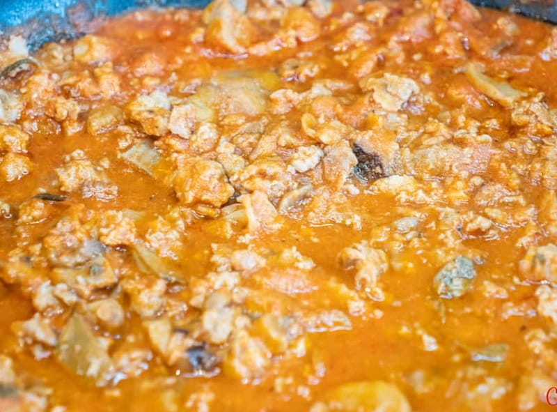 Milan: Hands-On Pasta & Dessert Cooking Class & Wine Pairing - Where You Meet in Milan, and Why That Matters