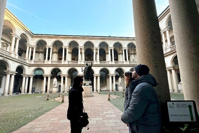 Milan Highlights: Guided Duomo, Last Supper & City Centre Tour - Price and value: what $114.95 buys you in Milan time