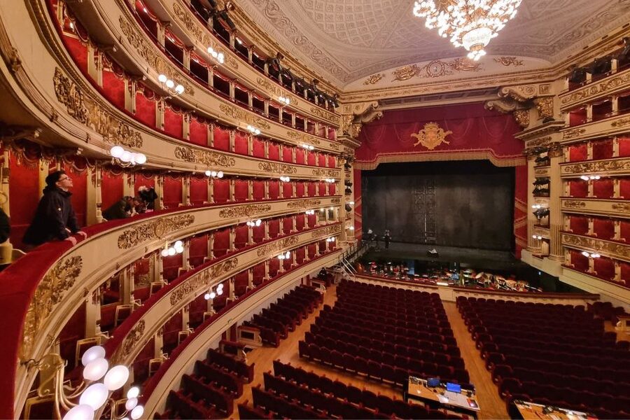Milan: La Scala Theater and Museum Tour with Entry Tickets - Key points to know before you go