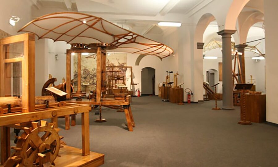 Milan: Leonardo da Vinci Museum Guided Tour with Ticket - War machines and city defense, with the fun turned up