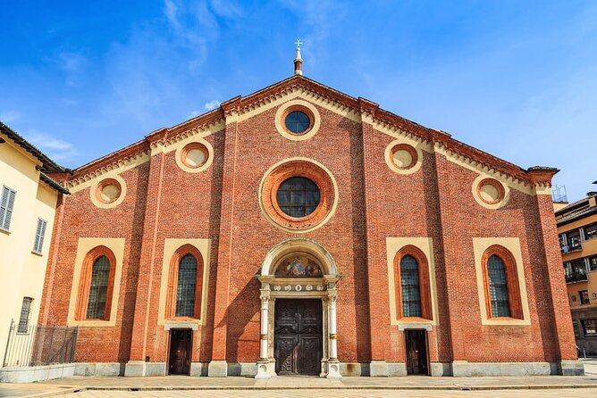Milan: Leonardo's Last Supper Guided Tour - Meeting at Santa Maria delle Grazie, and getting organized fast