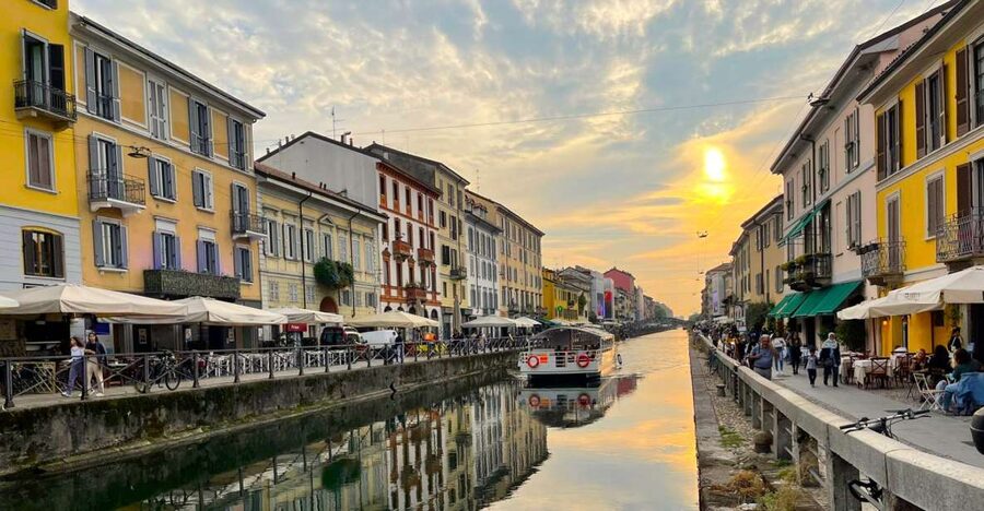 Milan: Navigli Canal Boat Cruise - Navigli From the Water: What a 50-Minute Electric Cruise Shows You